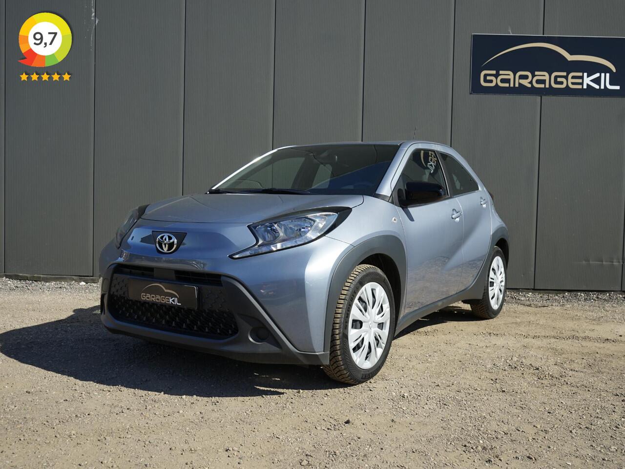 Toyota AYGO X 1.0-l-VVT-i Business Dealeronderh. / Smartphone Integratie / DAB radio / Achteruitrijcamera / Keyless Entry