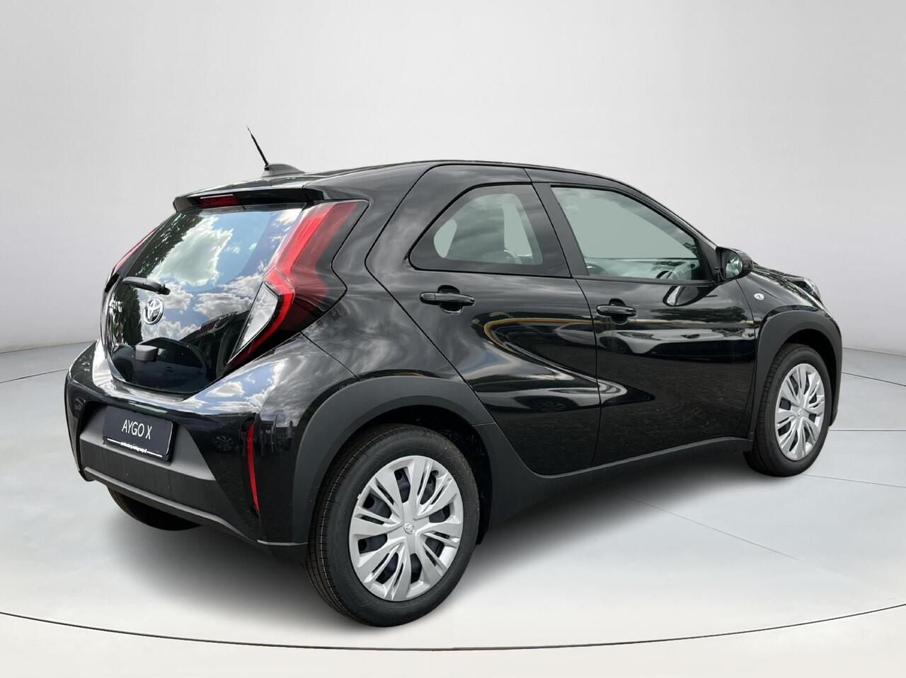 Toyota AYGO X 1.0 VVT-i MT Play | Airconditioning | Carplay | Parkeercamera | Adaptive cruise control |