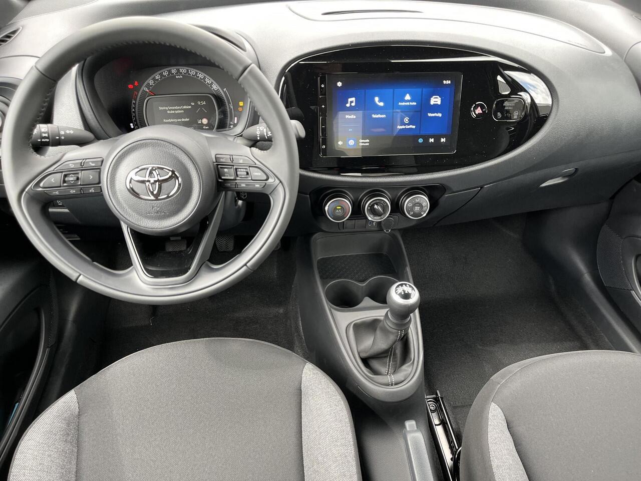 Toyota AYGO X 1.0 VVT-i MT Play | Airconditioning | Carplay | Parkeercamera | Adaptive cruise control |