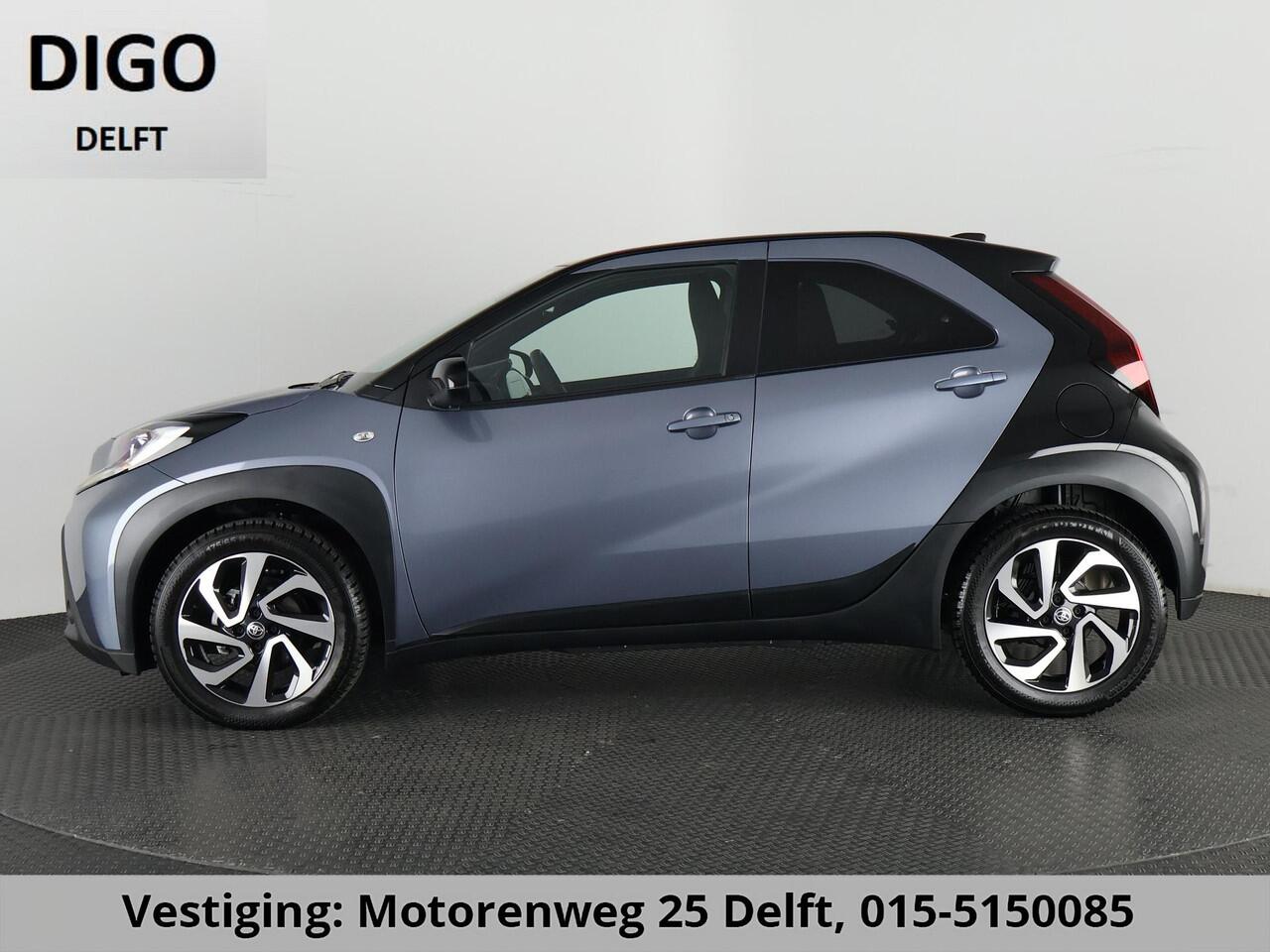 Toyota AYGO X 1.0 VVT-i PULSE PACK BI-TONE GARANTIE 3-2035! CARPLAY NAVI.STOELVERWARMING. ADAPTIVE CRUISE CONTROLL