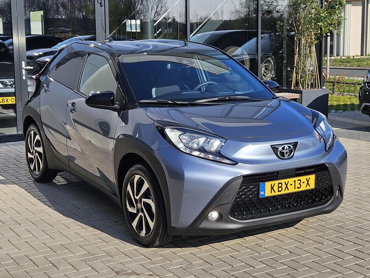 Toyota AYGO X 1.0 VVT-i MT Pulse Two Tone Fabrieksgarantie