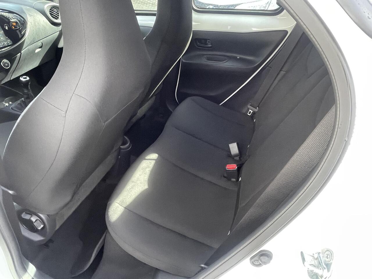 Toyota AYGO X 1.0 VVT-i MT Play