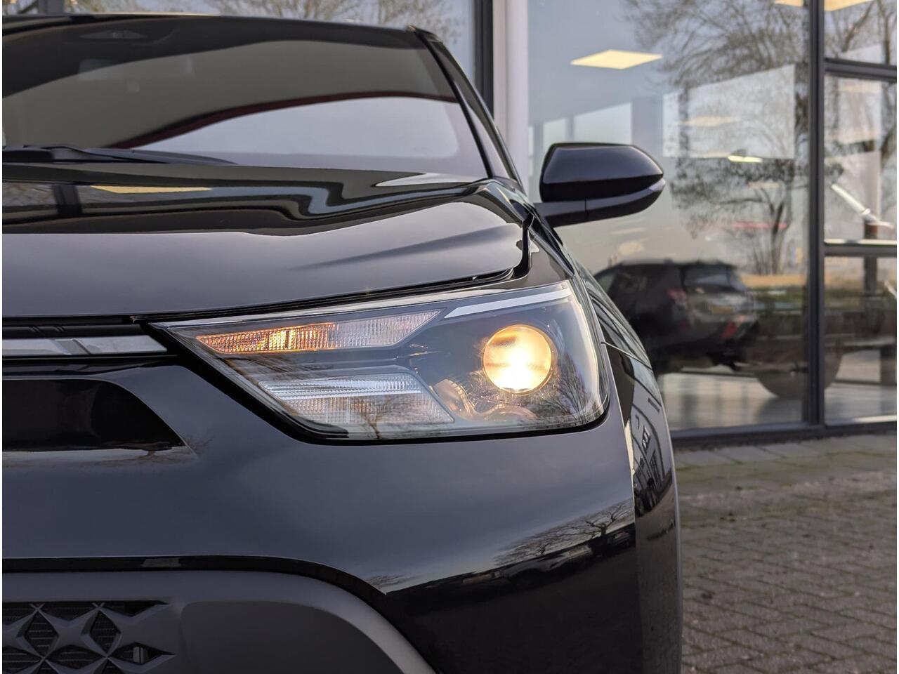 Toyota AYGO X Hybrid 115 play | Nieuw model! | ACC | Camera | Climate control | Apple Carplay / Android Auto