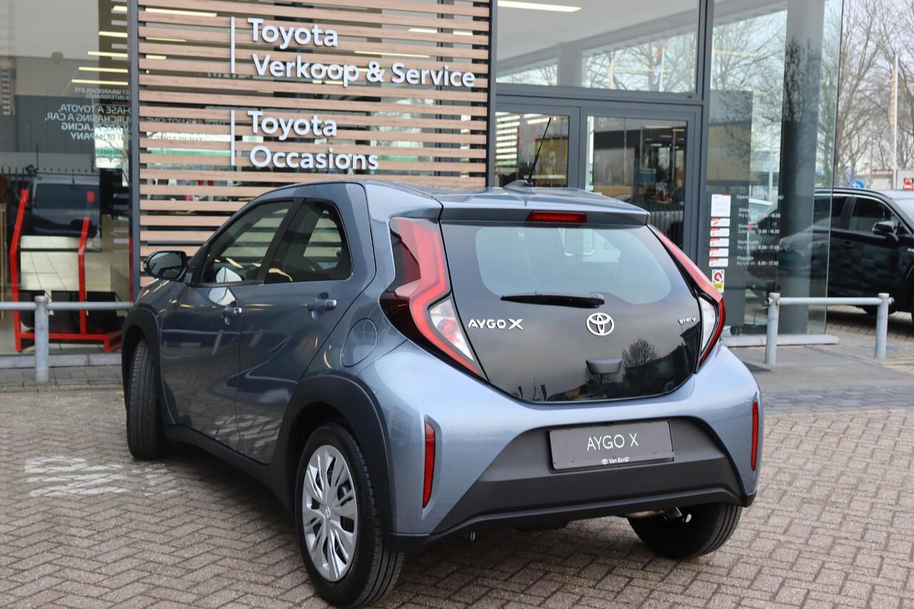 Toyota AYGO X Hybrid 115 Play , Nieuw en snel leverbaar (april 2026) met ¤500 inruilvoordeel