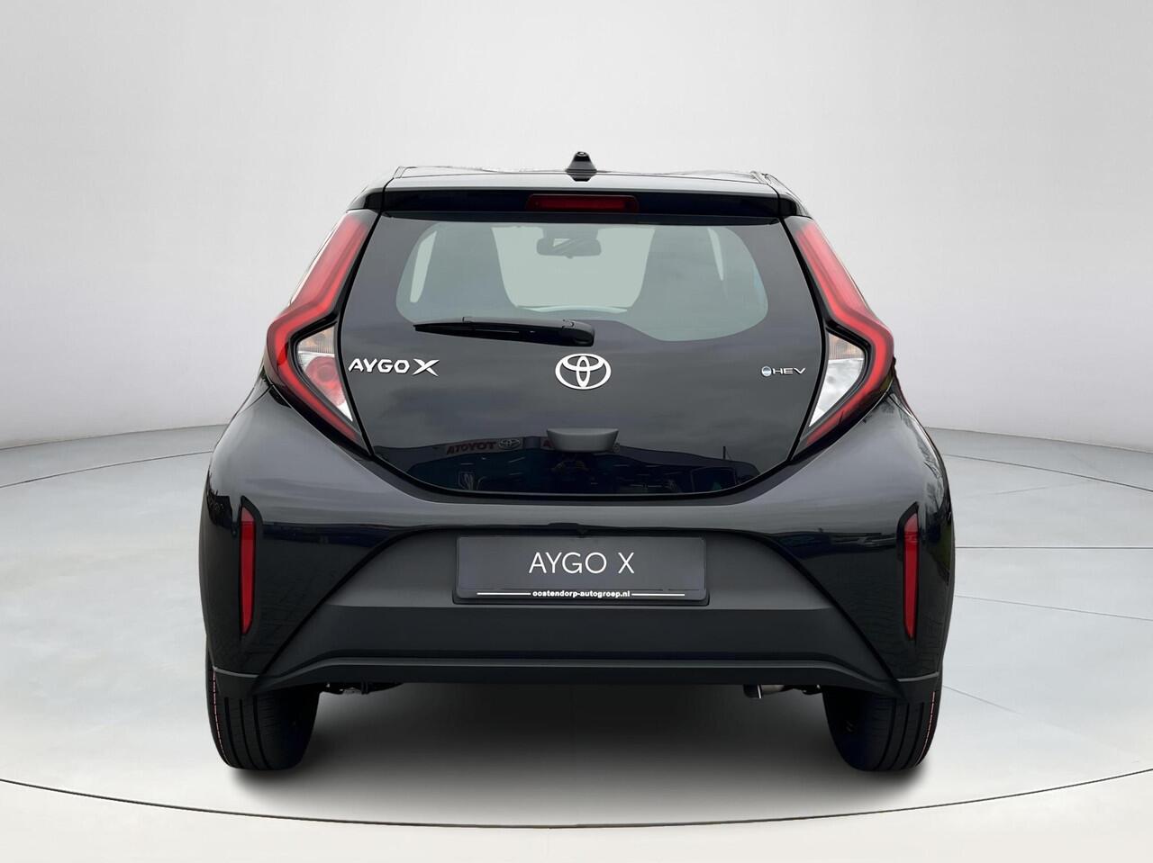 Toyota AYGO X Hybrid 115 play | ¤ 500 extra inruilwaarde |