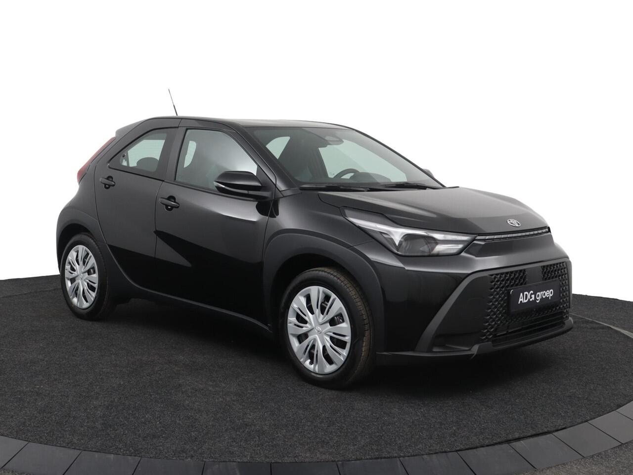 Toyota AYGO X Hybrid 115 play | Nieuw uit voorraad leverbaar! |