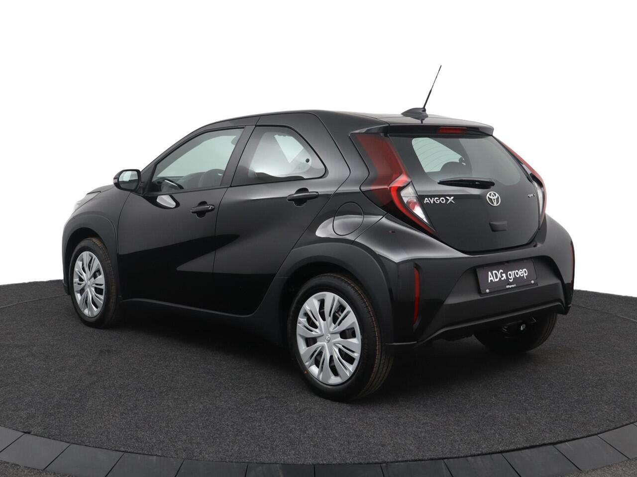 Toyota AYGO X Hybrid 115 play | Nieuw uit voorraad leverbaar! |