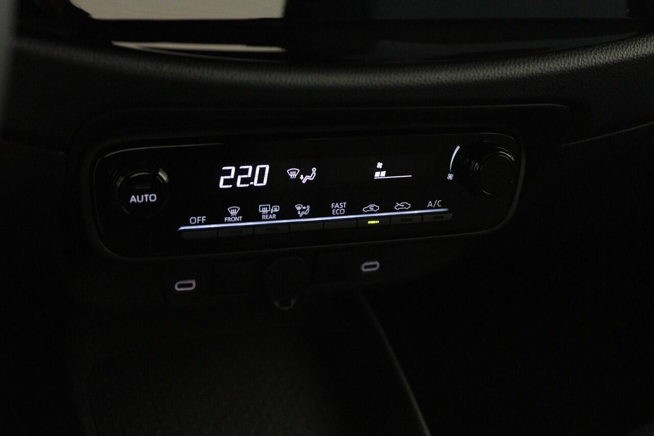 Toyota AYGO X Hybrid 115 play | Nieuw uit voorraad leverbaar! |