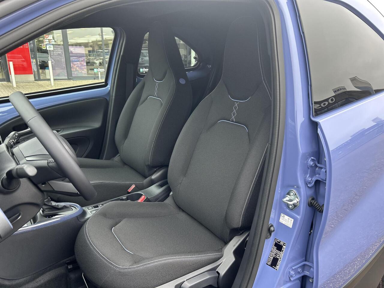 Toyota AYGO X Hybrid 115 pulse + Easy Pack | Nieuwe auto | Direct uit voorraad leverbaar |