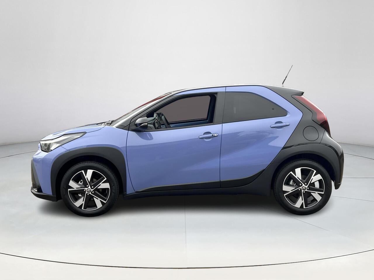Toyota AYGO X Hybrid 115 pulse + Easy Pack | Nieuwe auto | Direct uit voorraad leverbaar |
