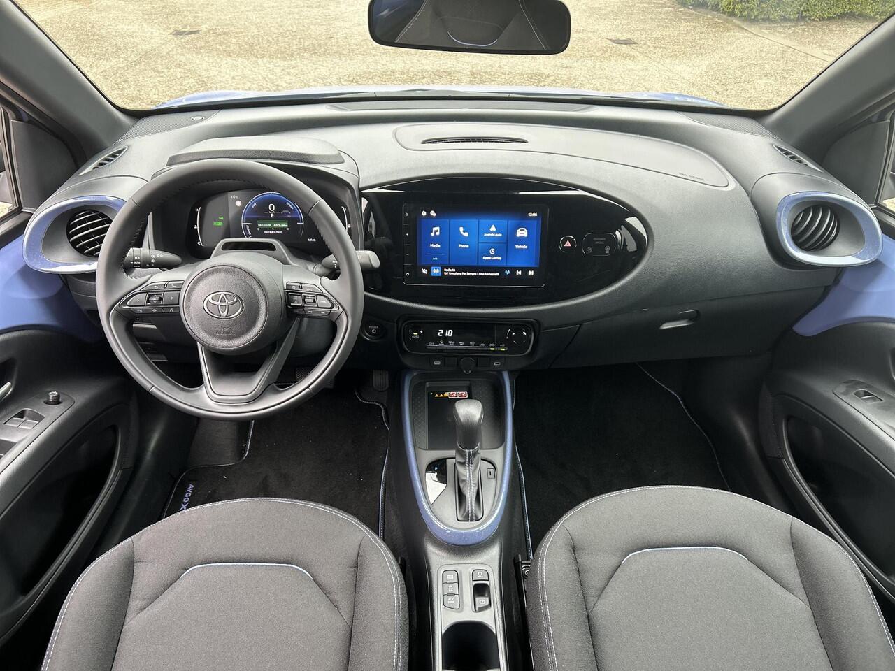 Toyota AYGO X Hybrid 115 pulse + Easy Pack | Nieuwe auto | Direct uit voorraad leverbaar |