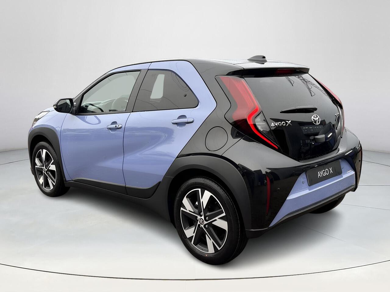 Toyota AYGO X Hybrid 115 pulse **NIEUWE KLEUR LAVENDER/ EASY PACK/ NIEUWE AUTO**