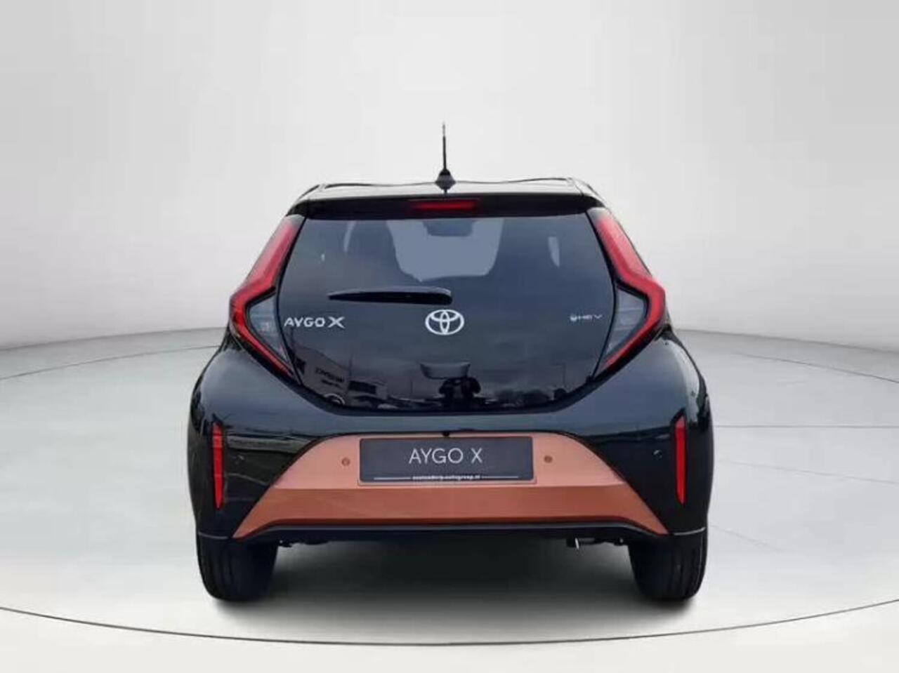 Toyota AYGO X Hybrid 115 pulse **NIEUWE KLEUR CINNAMON/ NIEUWE AUTO**