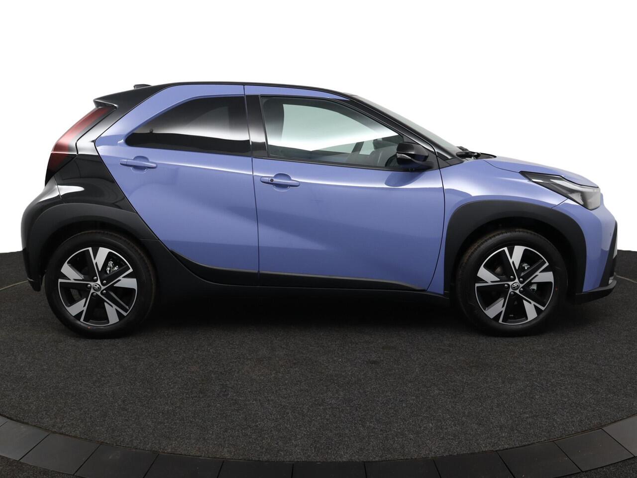 Toyota AYGO X Hybrid 115 pulse | Adaptive Cruise Control | Achteruitrijcamera | Keyless Entry | Apple Carplay | Android Auto |