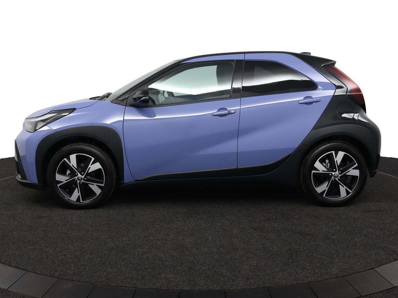 Toyota AYGO X Hybrid 115 pulse | Adaptive Cruise Control | Achteruitrijcamera | Keyless Entry | Apple Carplay | Android Auto |