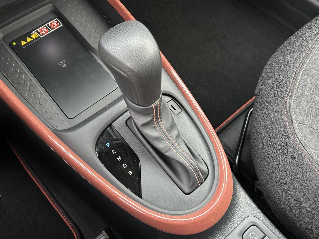 Toyota AYGO X Hybrid 115 pulse + Easy Pack | Nieuwe auto | Direct uit voorraad leverbaar |