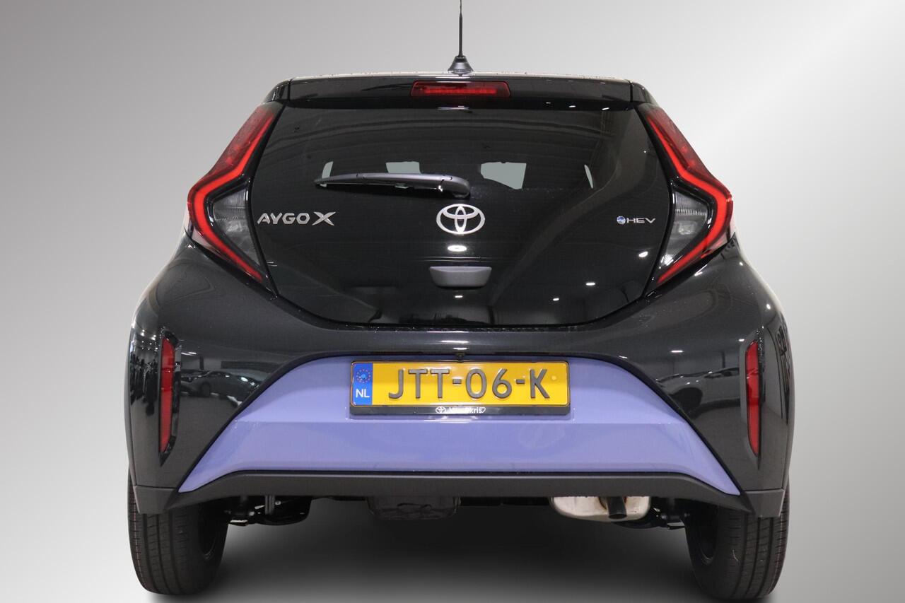 Toyota AYGO X Hybrid 115 pulse, Apple Carplay/Android Auto, Cruise & Climate control!