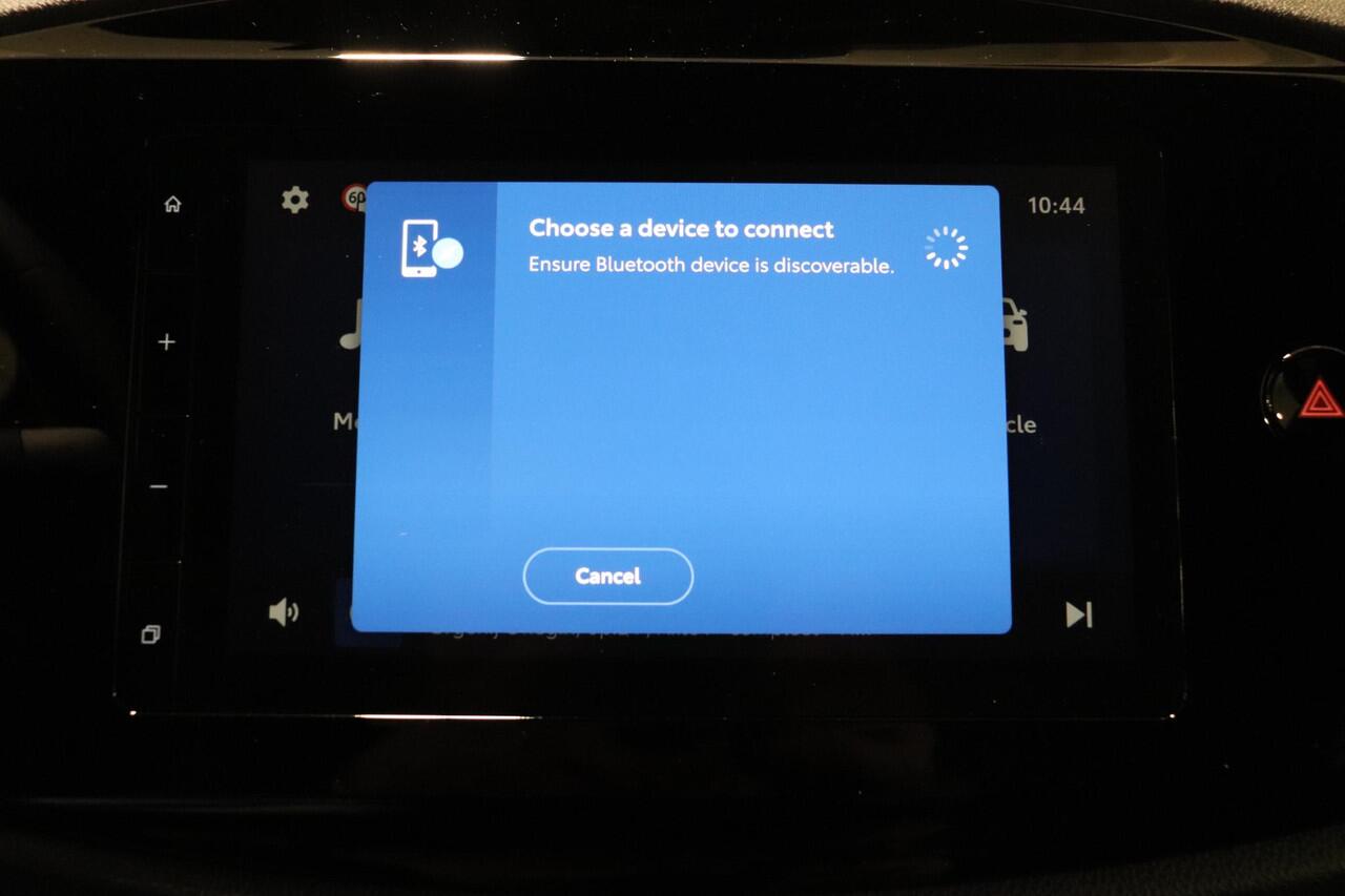 Toyota AYGO X Hybrid 115 pulse, Apple Carplay/Android Auto, Cruise & Climate control!