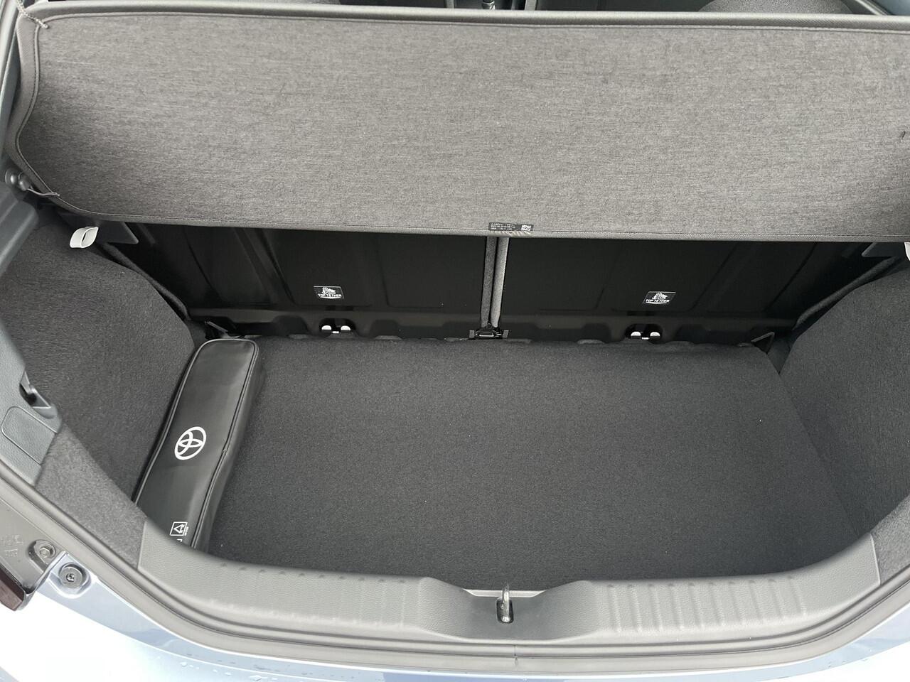 Toyota AYGO X Hybrid 115 play | Uit voorraad leverbaar | ¤ 500 extra inruilwaarde |