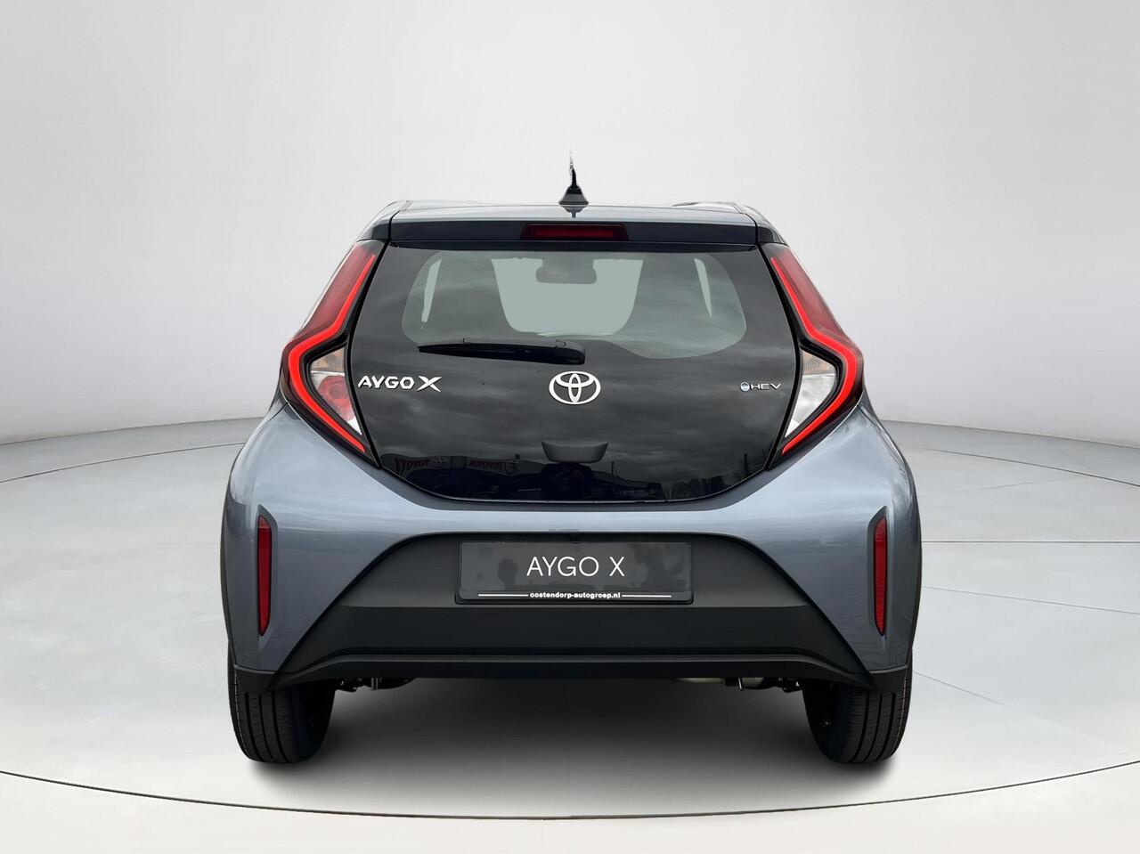 Toyota AYGO X Hybrid 115 play | Uit voorraad leverbaar | ¤ 500 extra inruilwaarde |