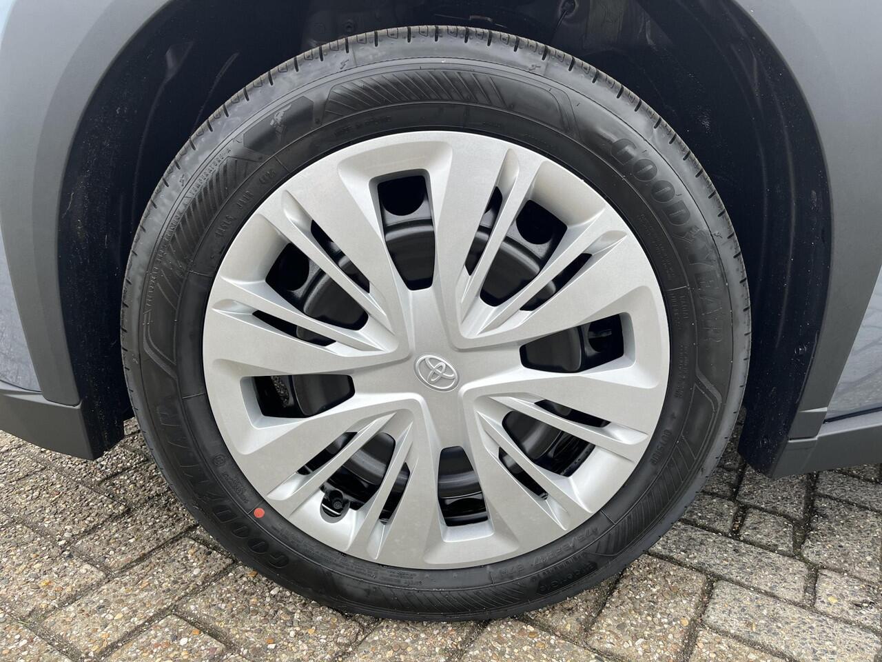 Toyota AYGO X Hybrid 115 play | Uit voorraad leverbaar | ¤ 500 extra inruilwaarde |