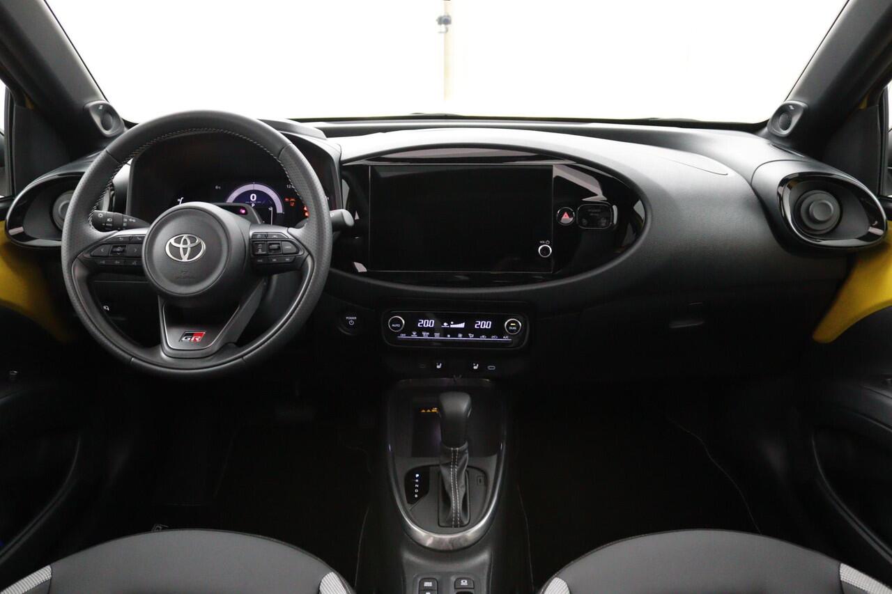 Toyota AYGO X Hybrid 115 GR Sport | Cabrio | GR Sport | Nieuwe Auto |