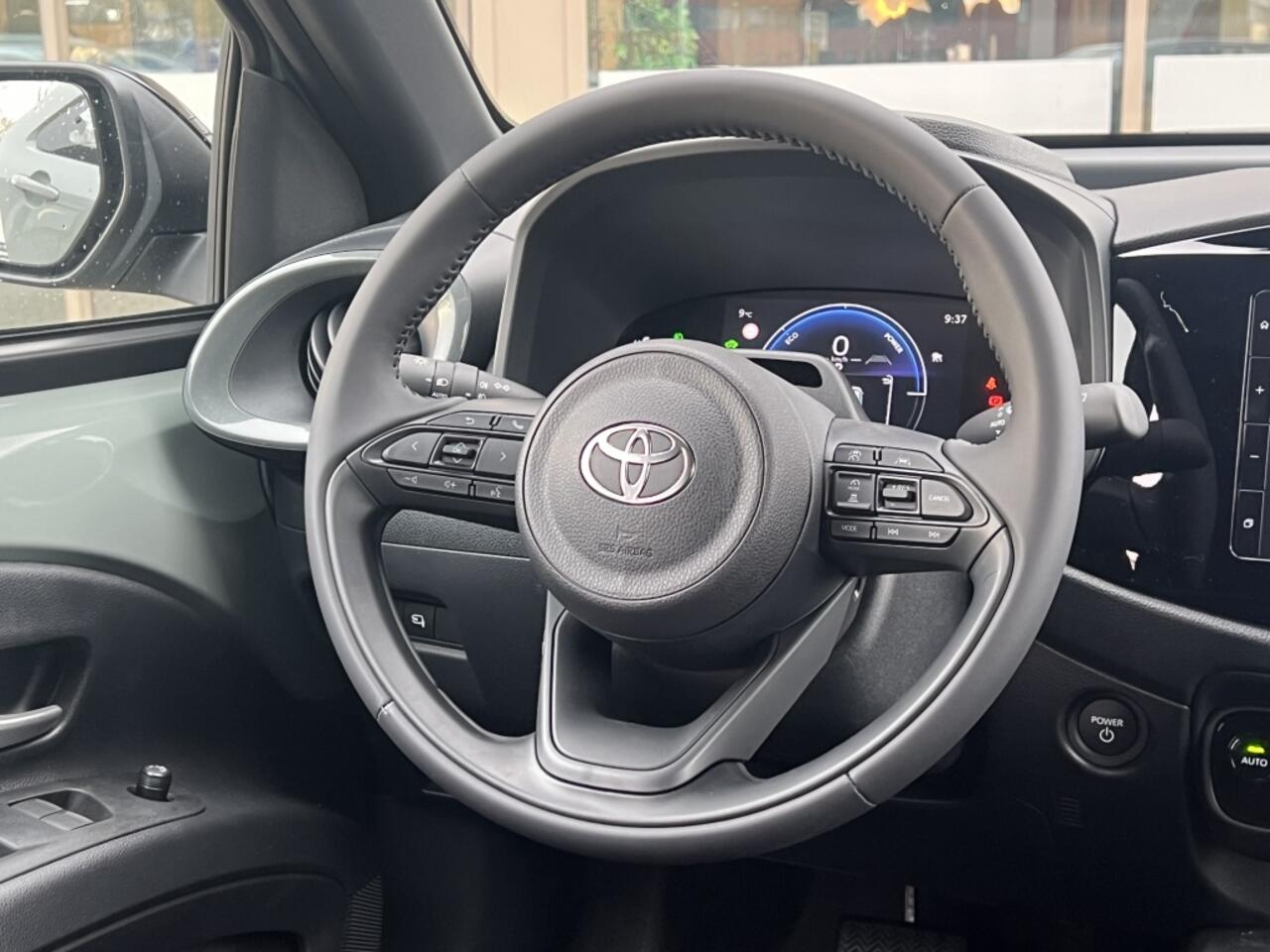 Toyota AYGO X Hybrid 115 pulse Bi-Tone | Easy Pack