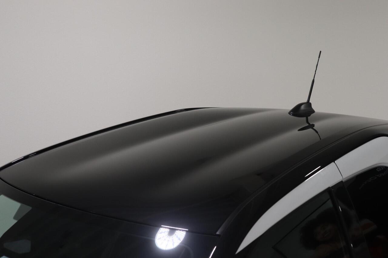 Toyota AYGO X Hybrid 115 GR Sport, JBL, Stoelverwarming, Sensoren, Apple Carplay/Android Auto!