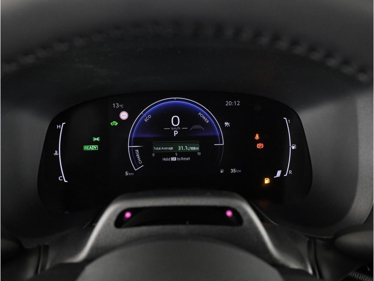 Toyota AYGO X Hybrid 115 play ¤ 500,- inruilpremie!