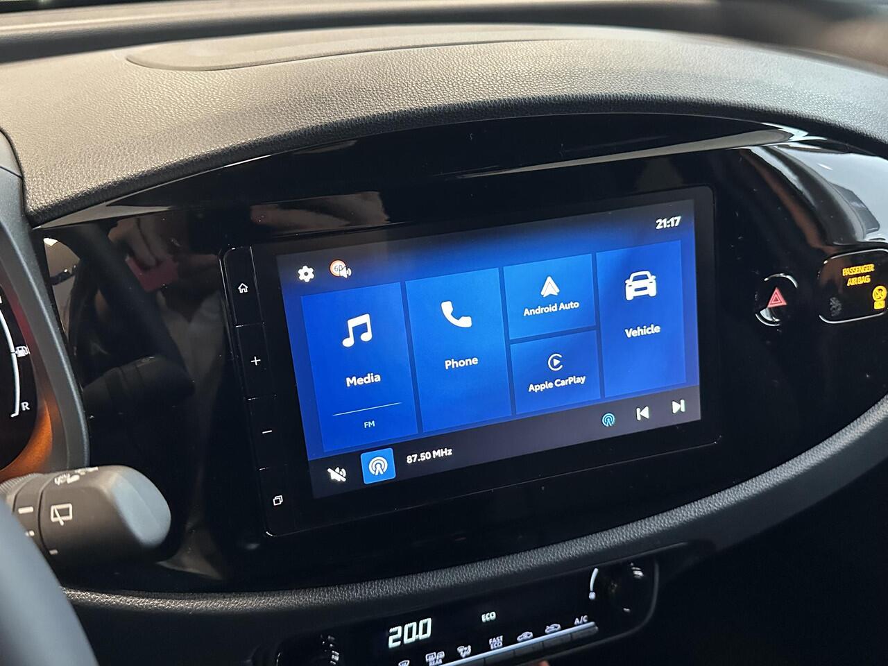 Toyota AYGO X Hybrid 115 pulse ¤ 500,- inruilpremie! incl Easy pack! Nieuw leverbaar!