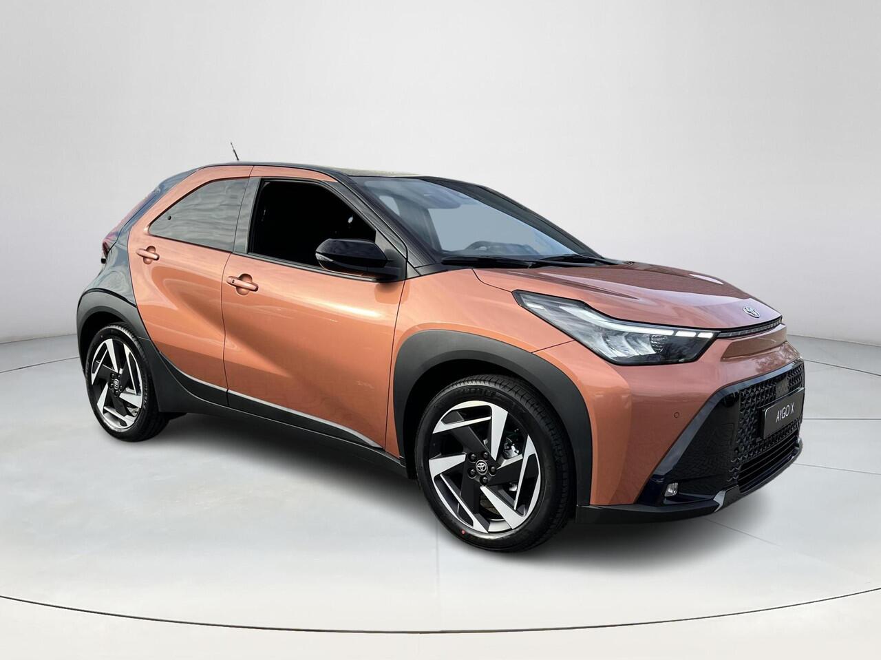 Toyota AYGO X Hybrid 115 envy | Uit voorraad leverbaar | ¤ 500 extra inruilwaarde |