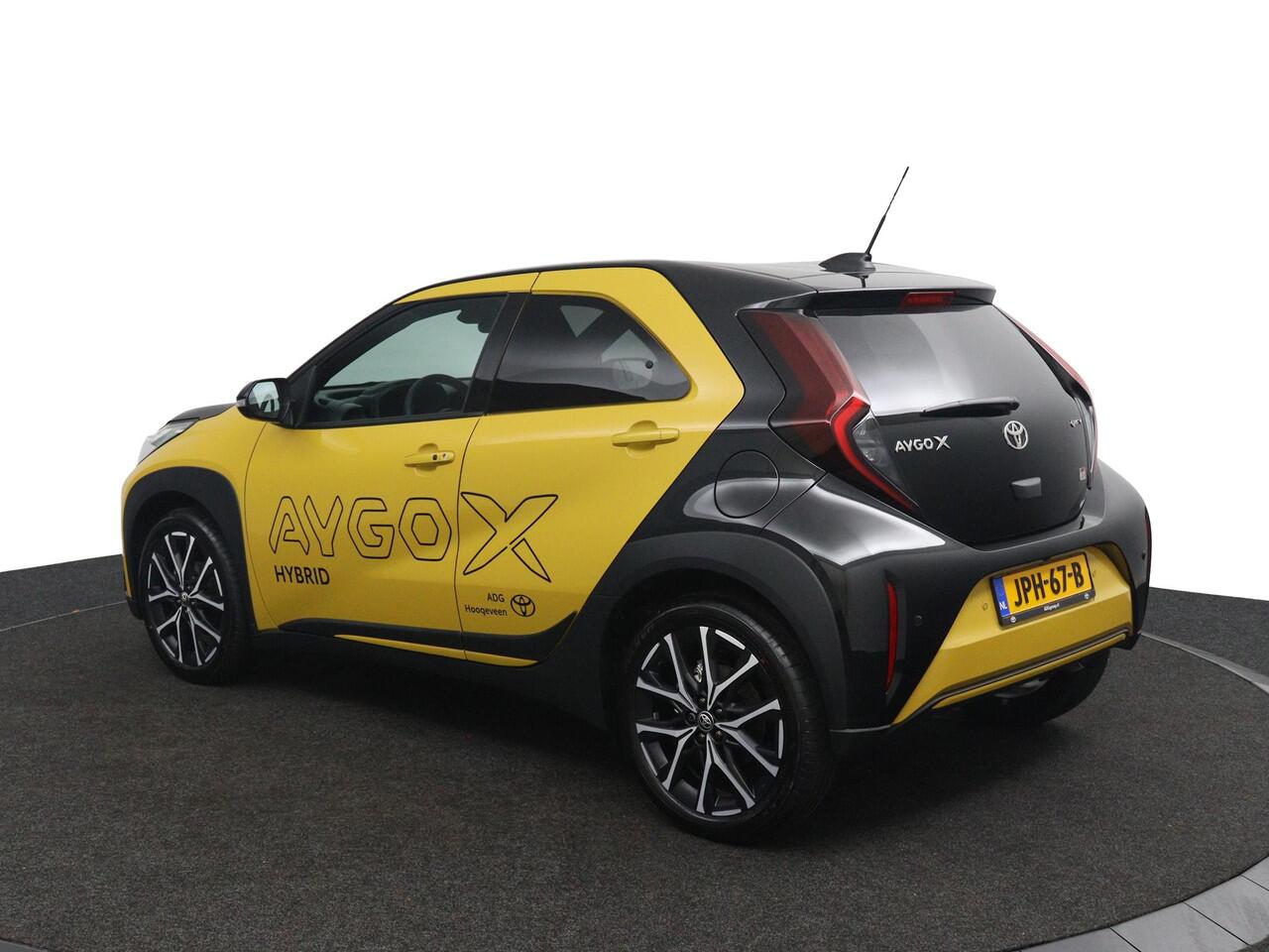 Toyota AYGO X Hybrid 115 GR Sport | 2026 | Automaat | Keyless Entry | Stoelverwarming |