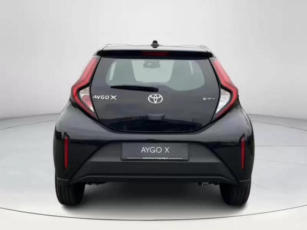Toyota AYGO X Hybrid 115 play **HYBRIDE/ AUTOMAAT/ NIEUWE AUTO**