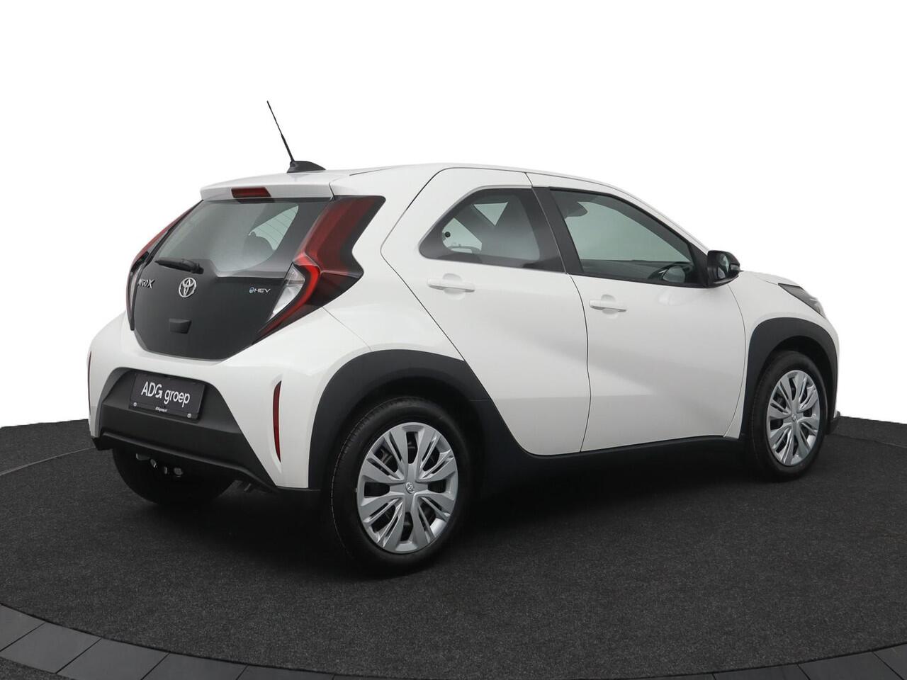 Toyota AYGO X Hybrid 115 play | Nieuw uit voorraad leverbaar |