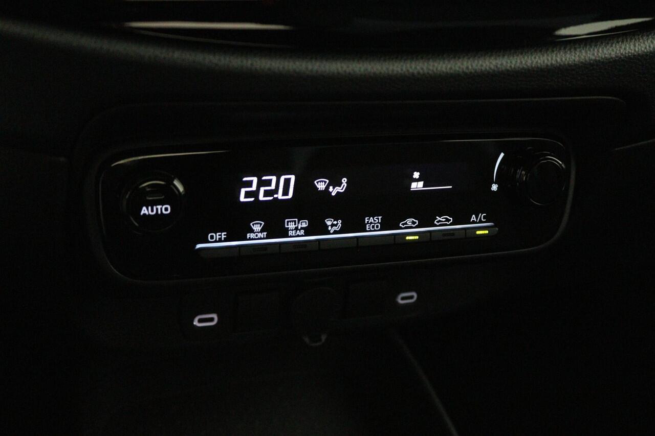 Toyota AYGO X Hybrid 115 play | Nieuw uit voorraad leverbaar |