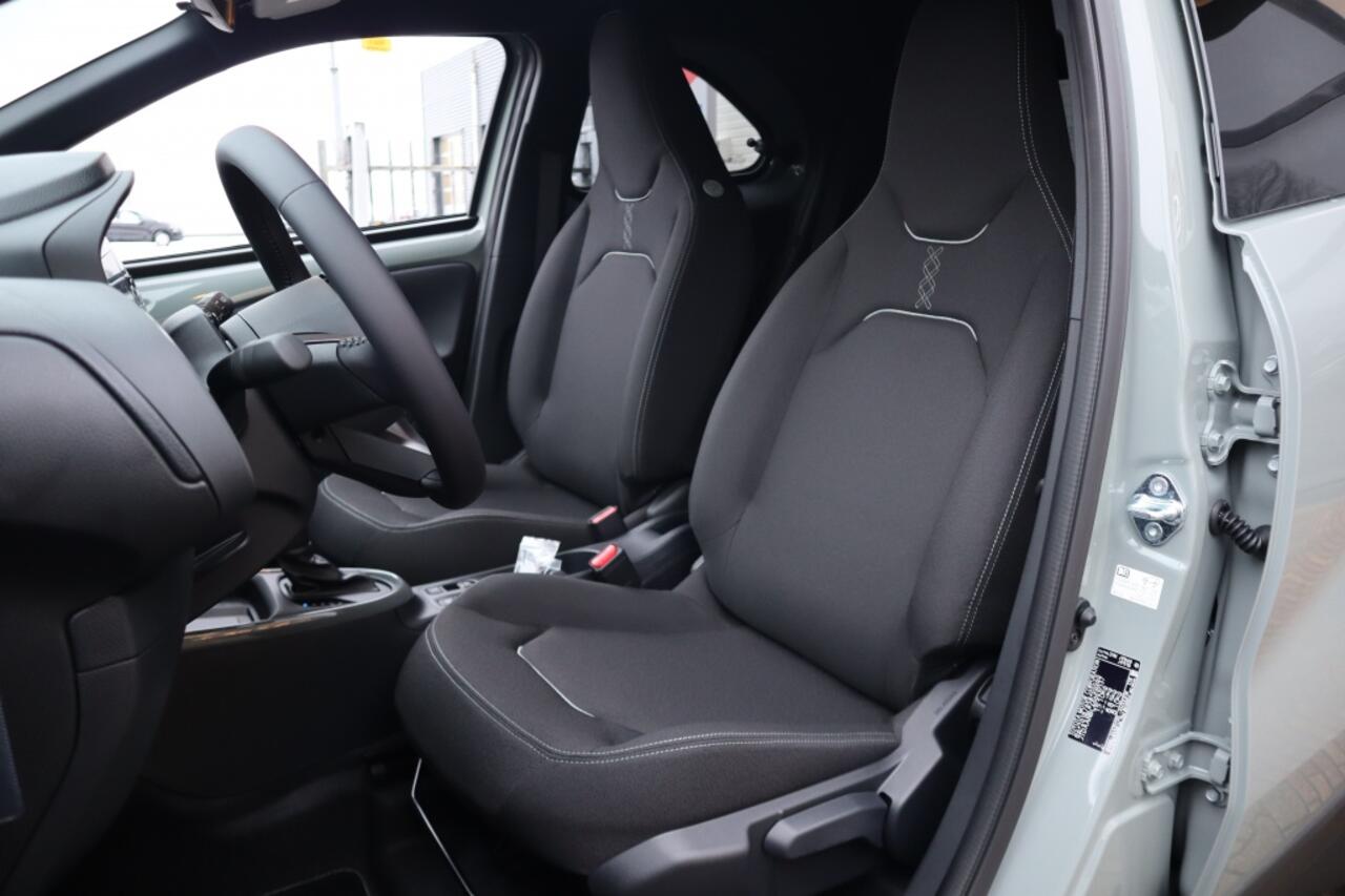 Toyota AYGO X Hybrid 115 Pulse