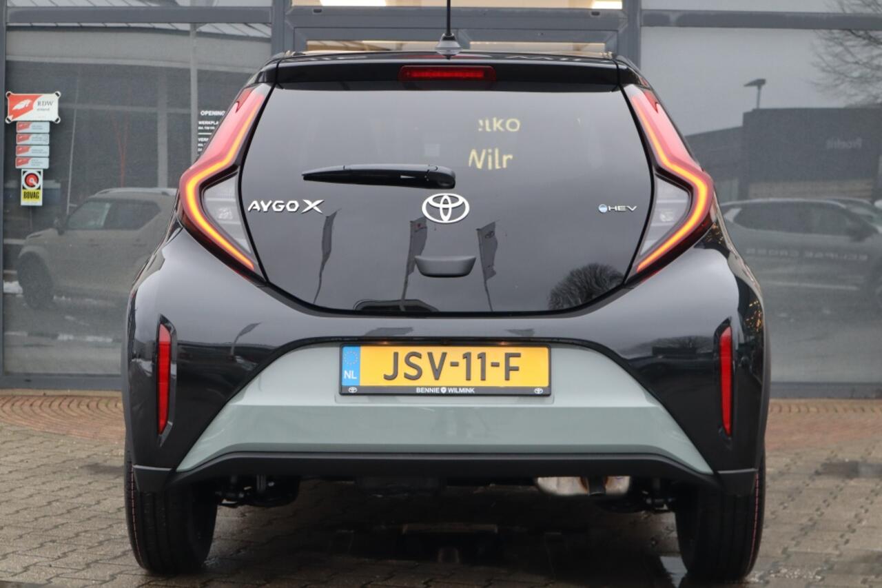 Toyota AYGO X Hybrid 115 Pulse