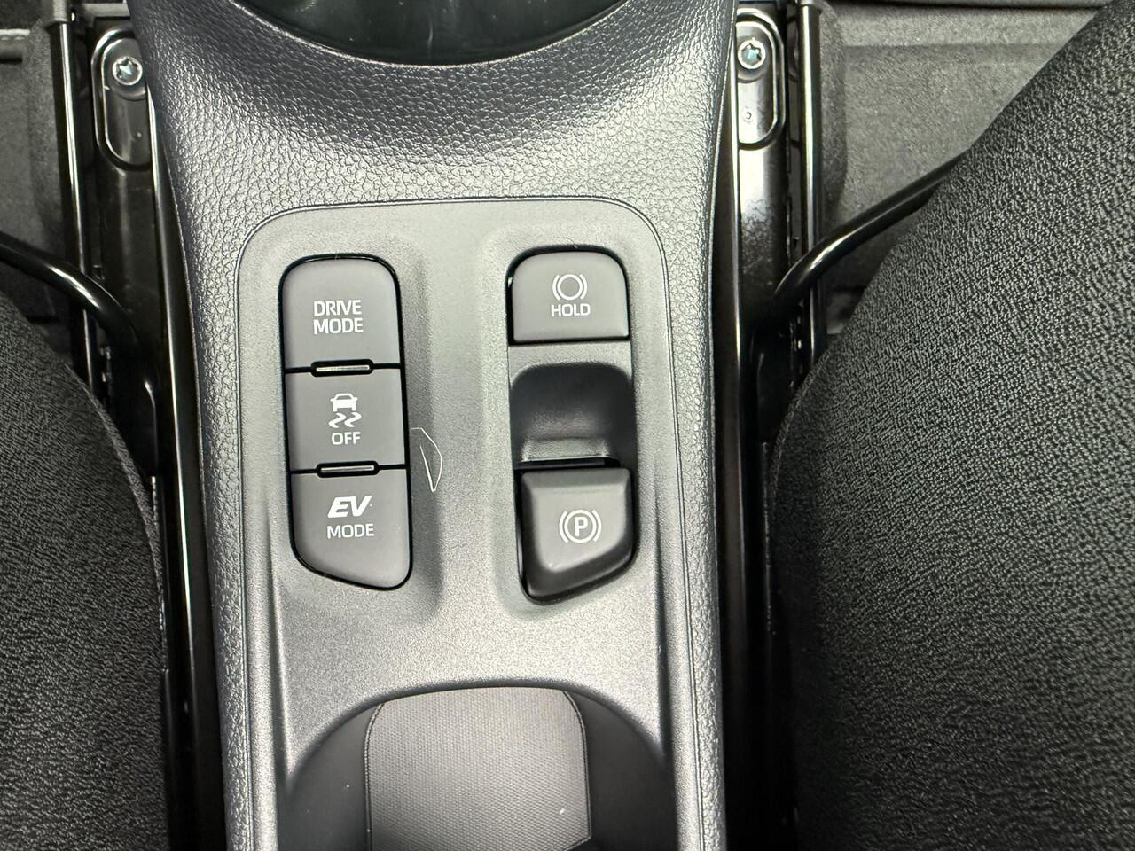 Toyota AYGO X Hybrid 115 envy | JBL | Cabriodak | PDC | Stoelverwarming | Nieuw | Snel leverbaar | Incl. ¤500,- inruilpremie