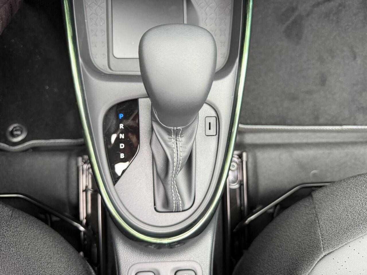 Toyota AYGO X Hybrid 115 envy | JBL | Cabriodak | PDC | Stoelverwarming | Nieuw | Snel leverbaar | Incl. ¤500,- inruilpremie