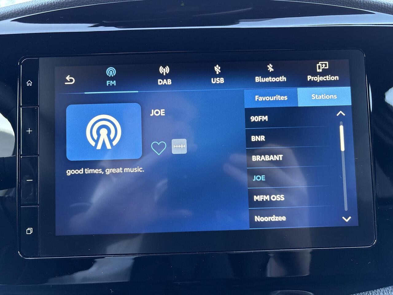 Toyota AYGO X Hybrid 115 pulse **NIEUWE AUTO/ HYBRIDE/ DIRECT LEVERBAAR**