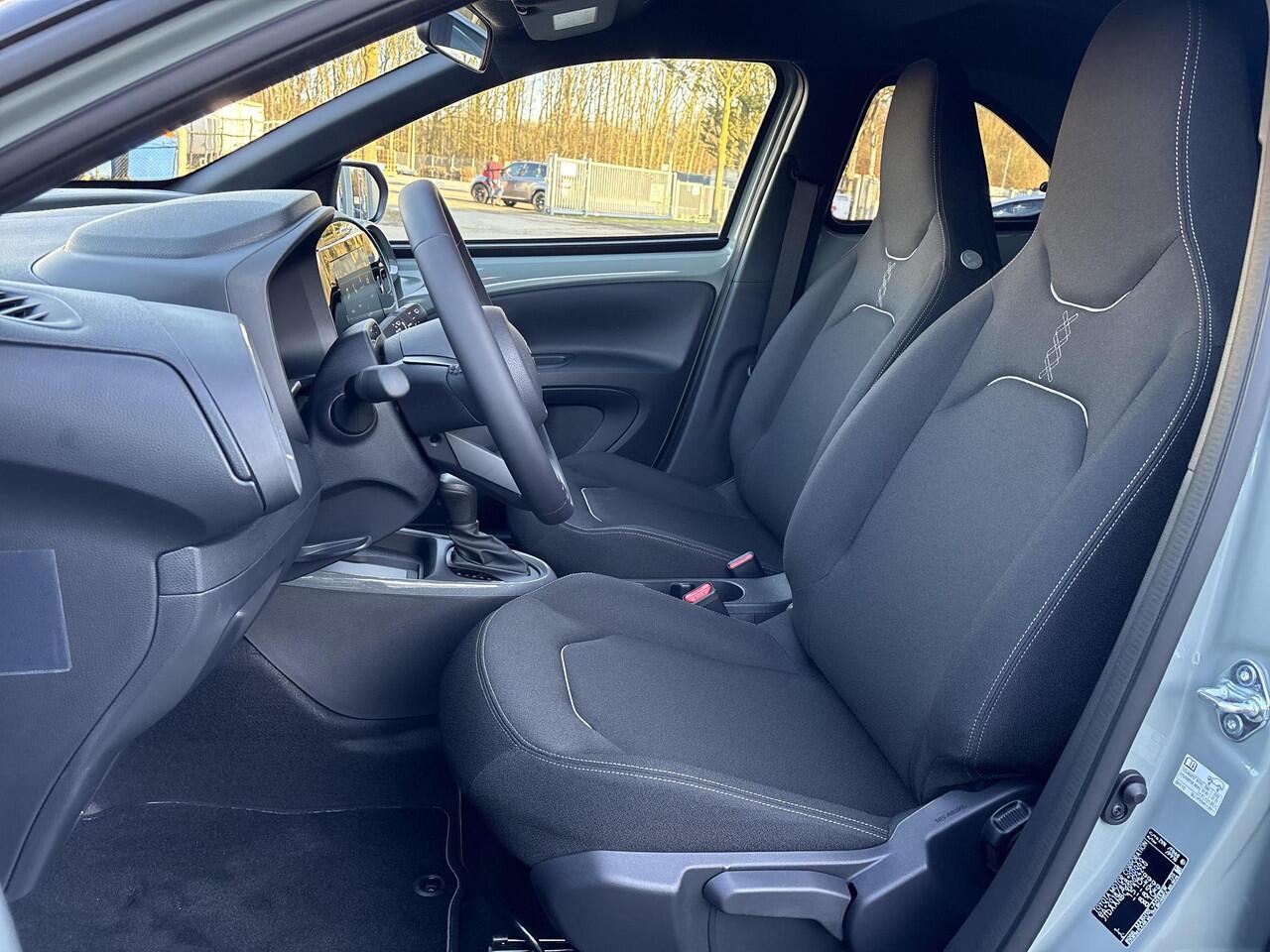 Toyota AYGO X Hybrid 115 pulse **NIEUWE AUTO/ HYBRIDE/ DIRECT LEVERBAAR**