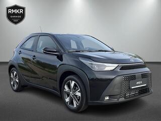 toyota-aygo-x-hybrid-115-black-edit