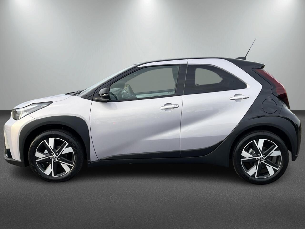 Toyota AYGO X Hybrid 115 pulse