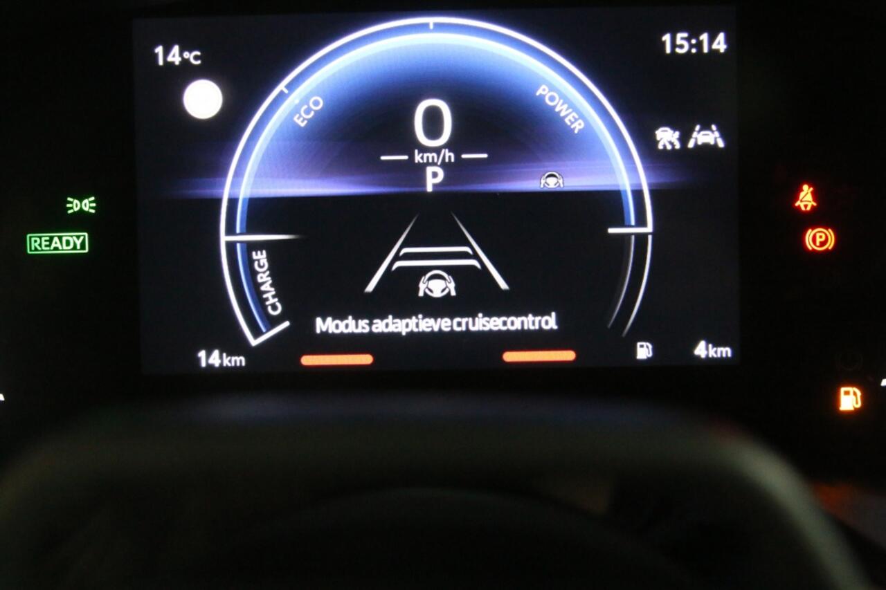 Toyota AYGO X Hybrid 115 pulse | LM | CAMERA | ACC
