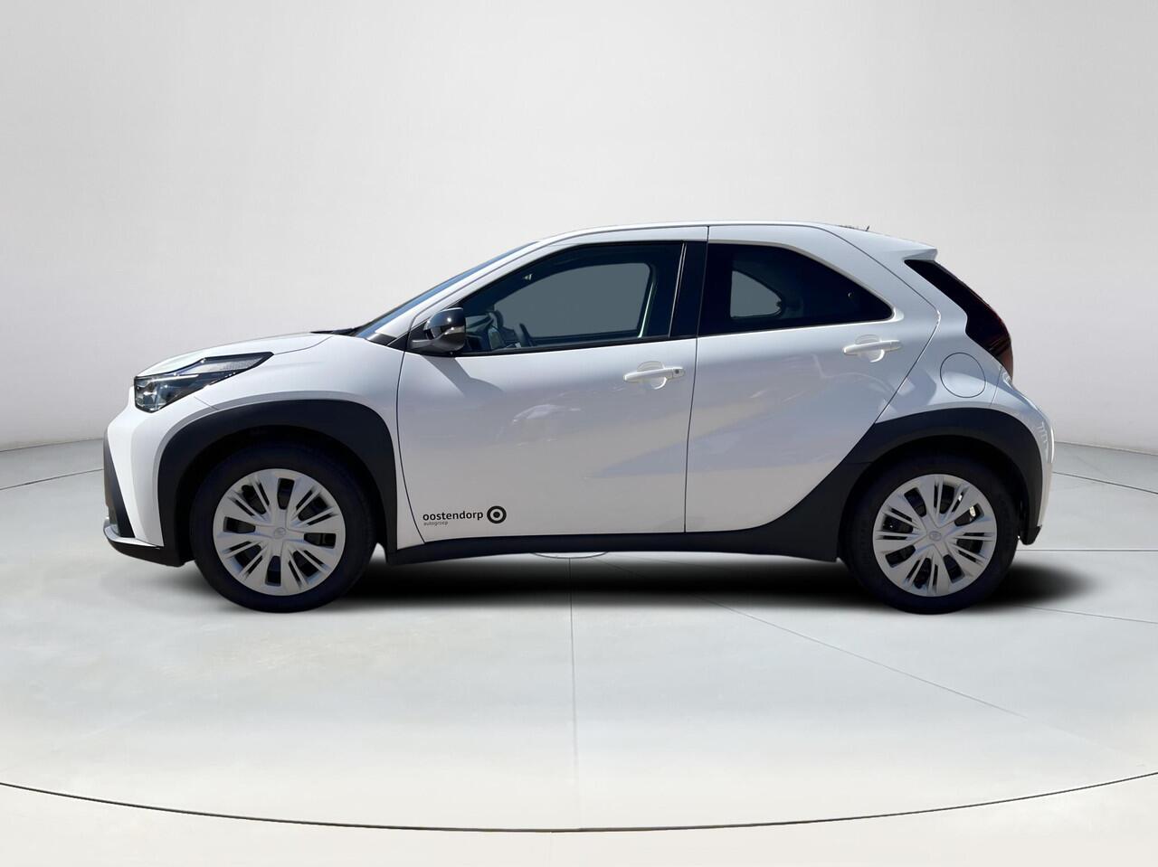 Toyota AYGO X Hybrid 115 play | Pure White | Demonstratie auto |