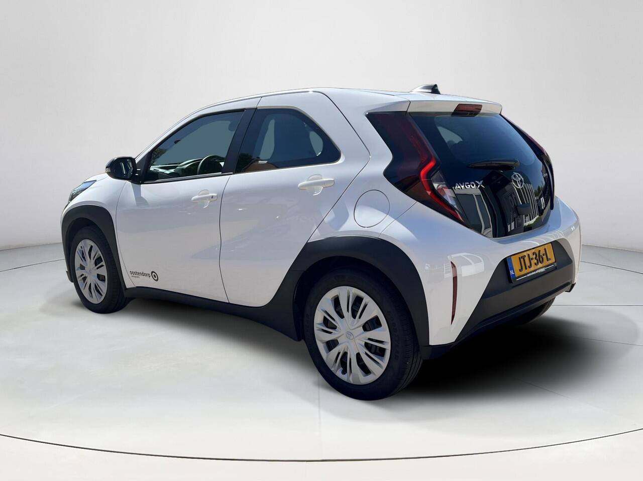 Toyota AYGO X Hybrid 115 play | Pure White | Demonstratie auto |