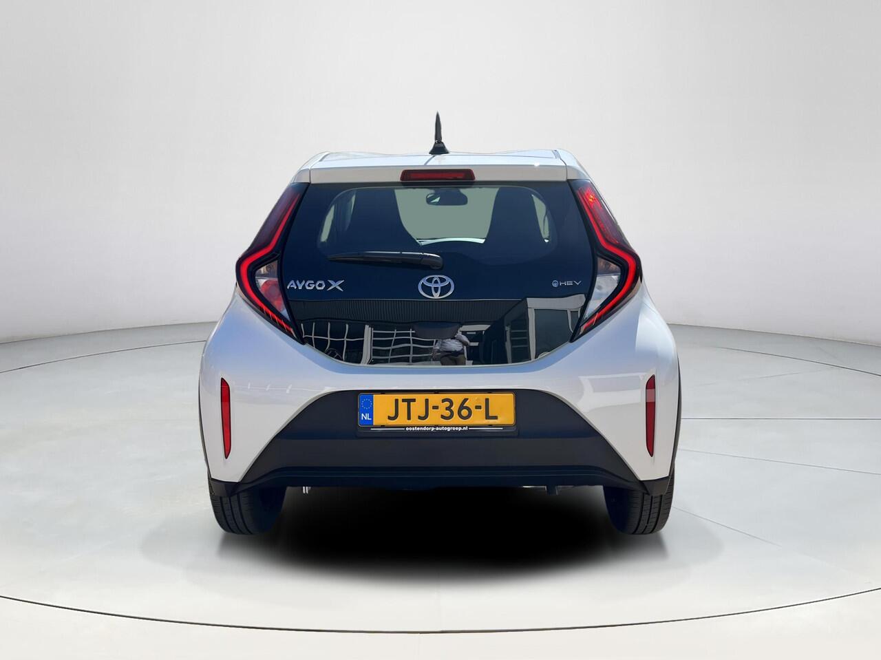 Toyota AYGO X Hybrid 115 play | Pure White | Demonstratie auto |