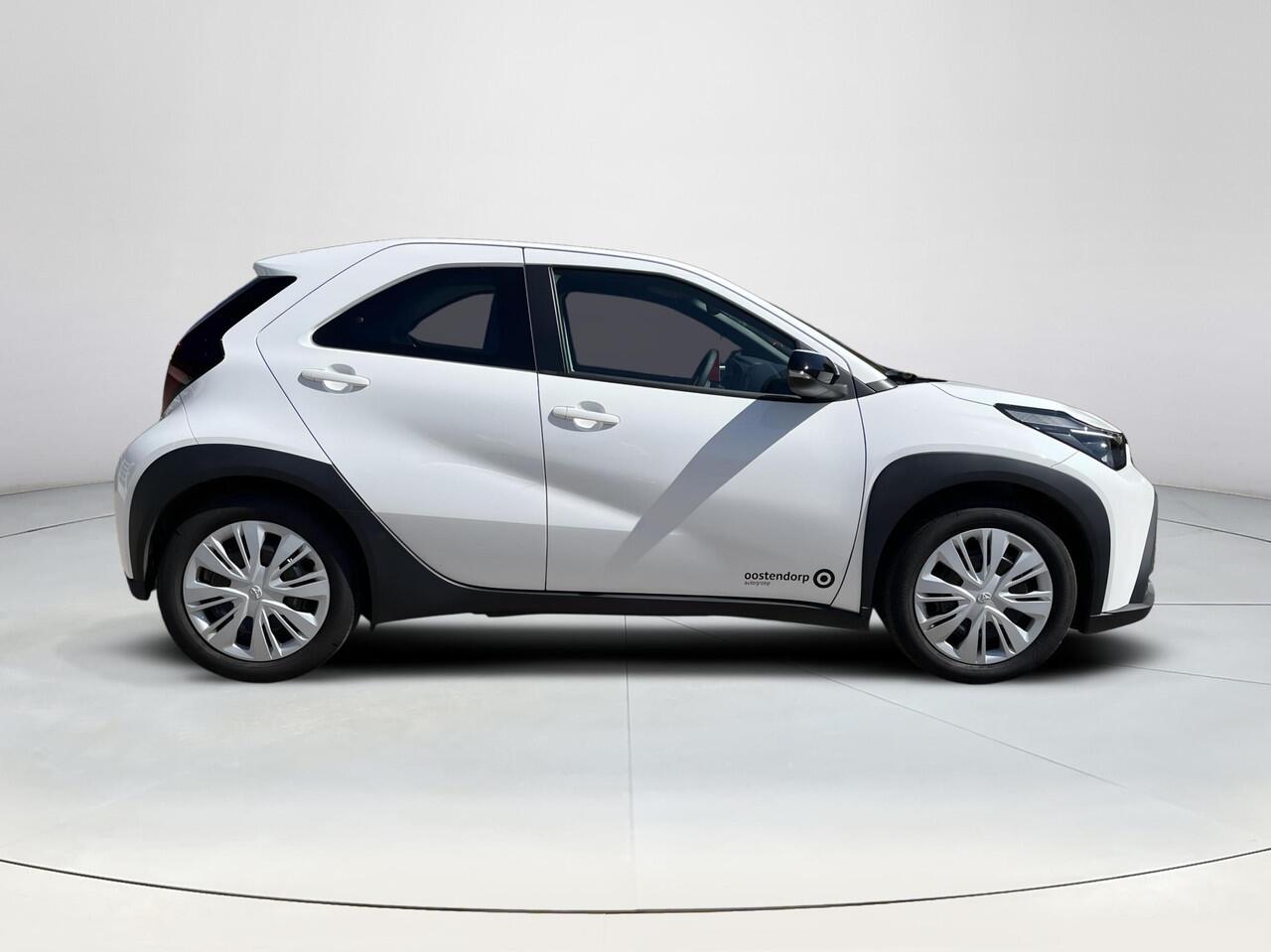 Toyota AYGO X Hybrid 115 play | Pure White | Demonstratie auto |