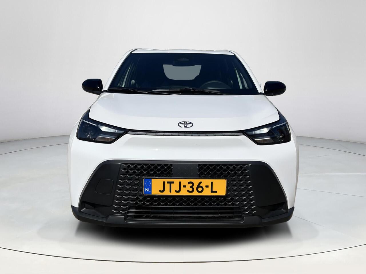 Toyota AYGO X Hybrid 115 play | Pure White | Demonstratie auto |