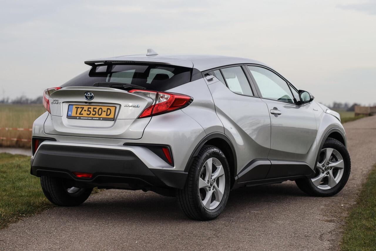 Toyota C-HR 1.8 Hybrid ? ACC ? Camera ? Navi